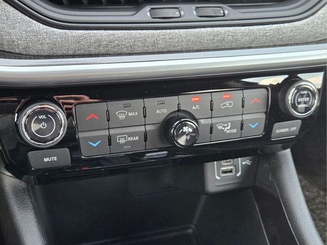 2026 Jeep Compass Base