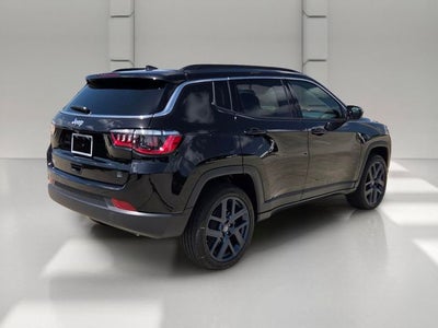 2026 Jeep Compass Base