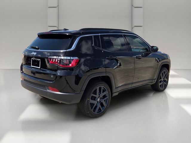 2026 Jeep Compass Base