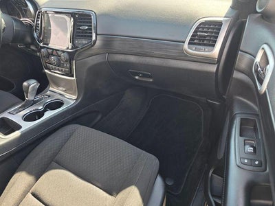 2022 Jeep Grand Cherokee WK Laredo E 4x2