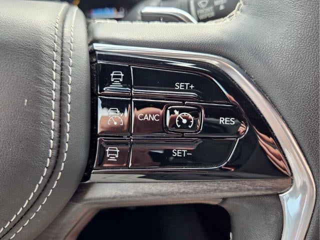 2022 Jeep Grand Cherokee Overland 4x2