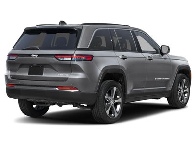 2026 Jeep Grand Cherokee Laredo 4x4