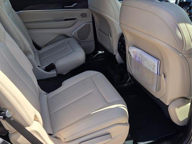 2026 Jeep Grand Cherokee L Limited 4x2