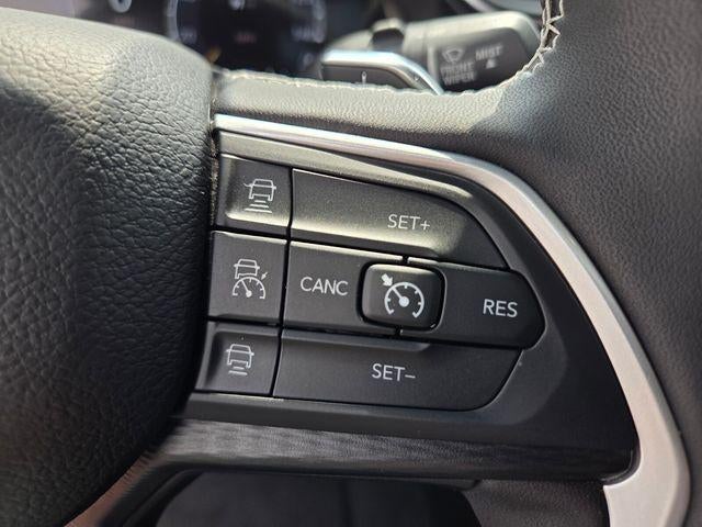 2023 Jeep Grand Cherokee L Altitude 4x4