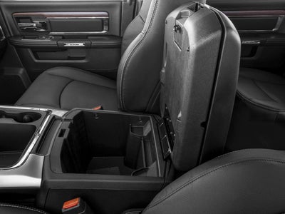 2017 RAM 1500 Laramie 4x2 Crew Cab 5'7" Box