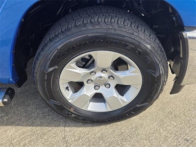 2025 RAM 1500 Big Horn 4x4 Crew Cab 5'7" Box