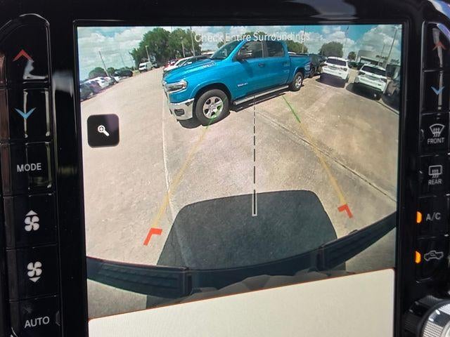 2022 RAM 1500 Big Horn 4x4 Crew Cab 5'7" Box