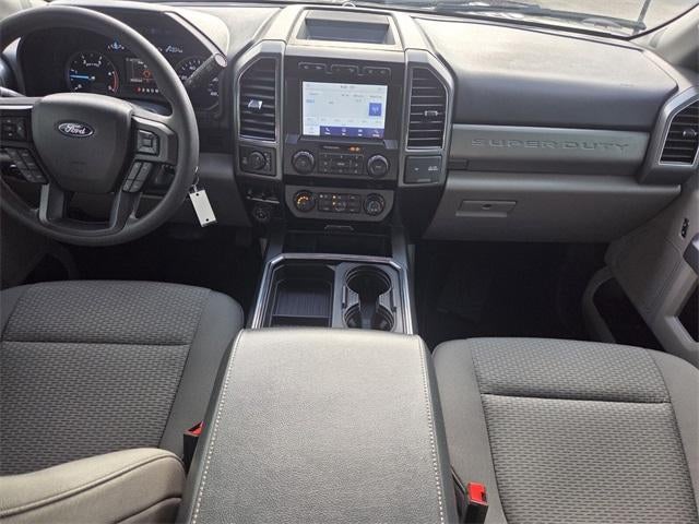 2022 Ford Super Duty F-250 SRW XLT 4WD Crew Cab 6.75' Box