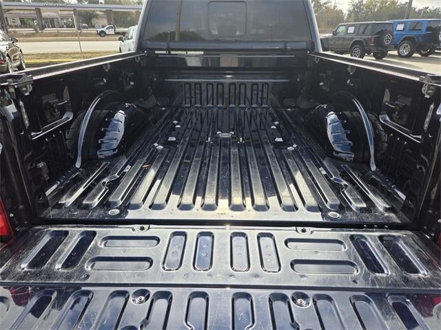 2022 Ford Super Duty F-250 SRW XLT 4WD Crew Cab 6.75' Box