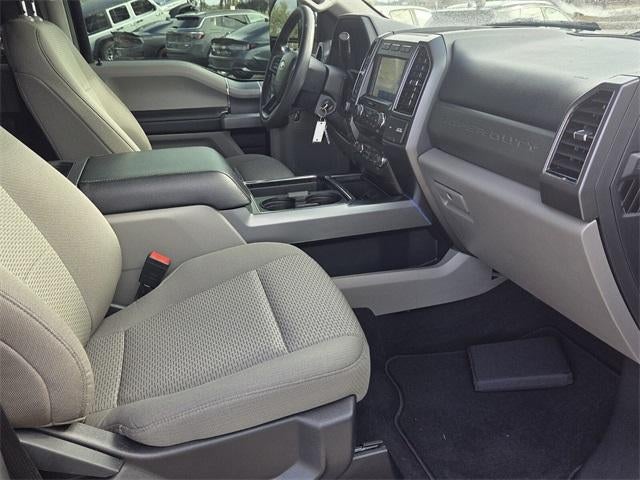 2022 Ford Super Duty F-250 SRW XLT 4WD Crew Cab 6.75' Box