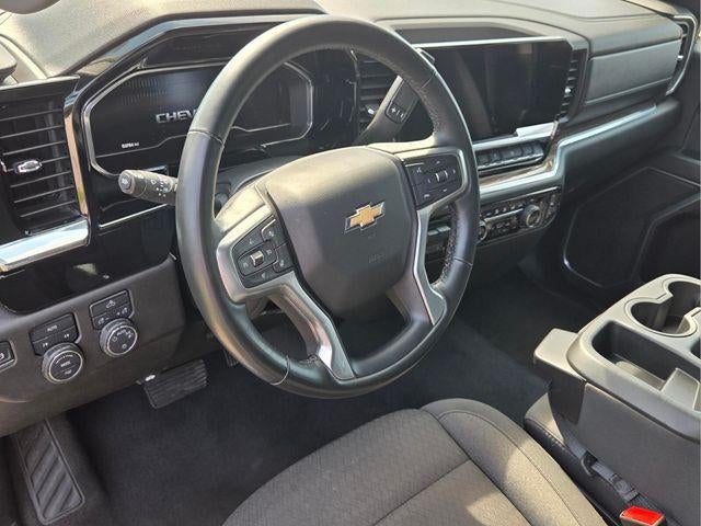 2025 Chevrolet Silverado 1500 Crew Cab Short Box 4-Wheel Drive LT 1LT