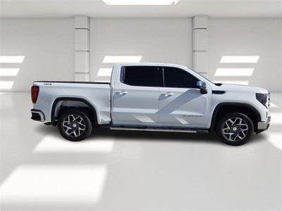 2023 GMC Sierra 1500 Crew Cab Short Box 4-Wheel Drive SLE