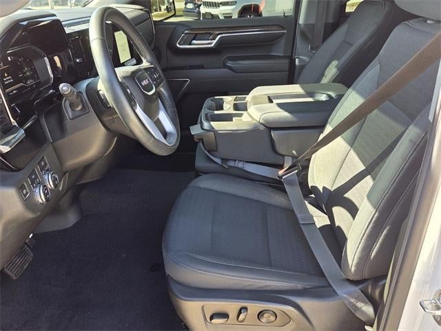 2023 GMC Sierra 1500 Crew Cab Short Box 4-Wheel Drive SLE