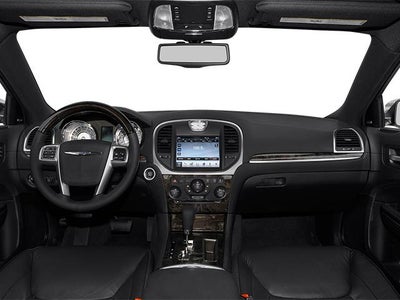 2014 Chrysler 300 4dr Sdn RWD