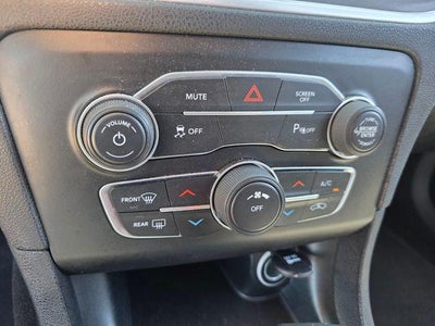 2022 Dodge Charger SXT RWD