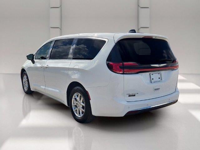 2024 Chrysler Pacifica Touring L FWD