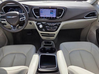 2021 Chrysler Pacifica Touring L FWD