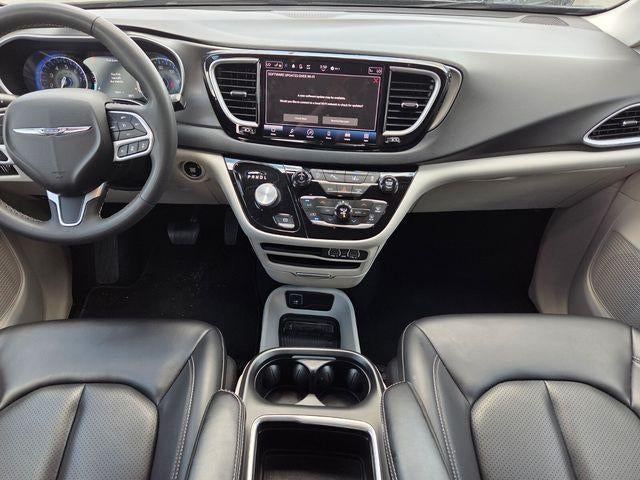 2023 Chrysler Pacifica Touring L FWD