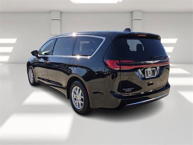 2024 Chrysler Pacifica Touring L FWD