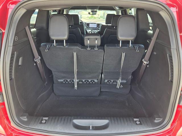 2025 Chrysler Pacifica Select FWD