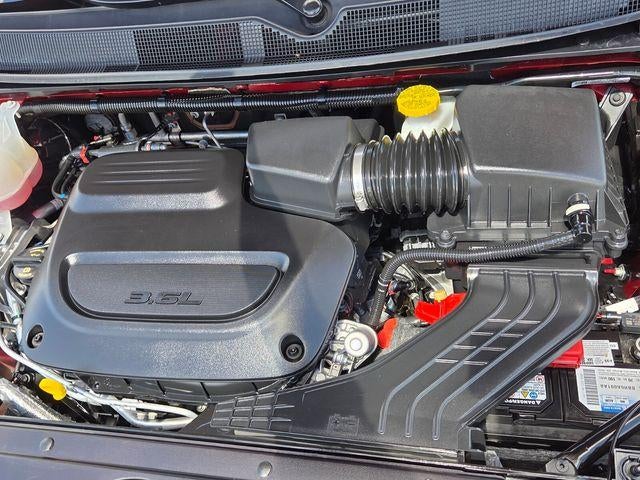 2025 Chrysler Pacifica Select FWD