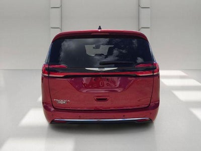 2025 Chrysler Pacifica Select FWD