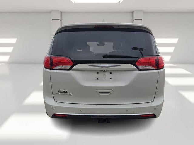 2019 Chrysler Pacifica Touring L Plus FWD