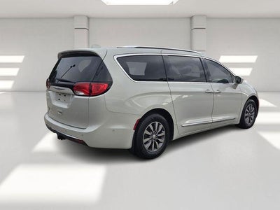 2019 Chrysler Pacifica Touring L Plus FWD