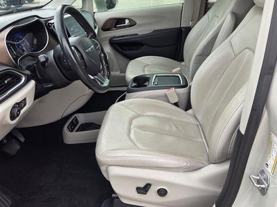 2019 Chrysler Pacifica Touring L Plus FWD