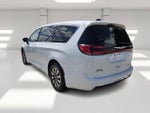 2024 Chrysler Pacifica Hybrid Select FWD