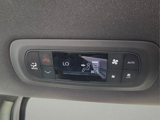 2024 Chrysler Pacifica Hybrid Select FWD