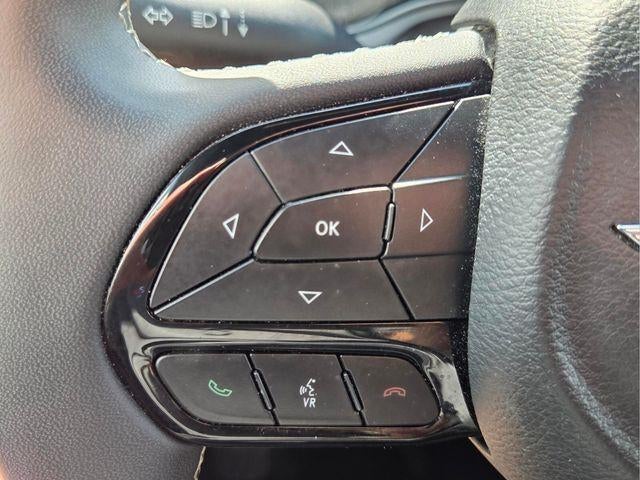 2024 Chrysler Pacifica Hybrid Select FWD