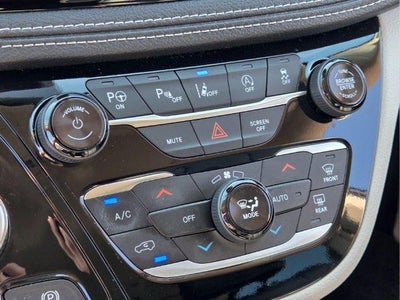 2024 Chrysler Pacifica Touring L AWD