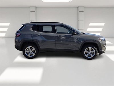 2023 Jeep Compass Latitude 4x4