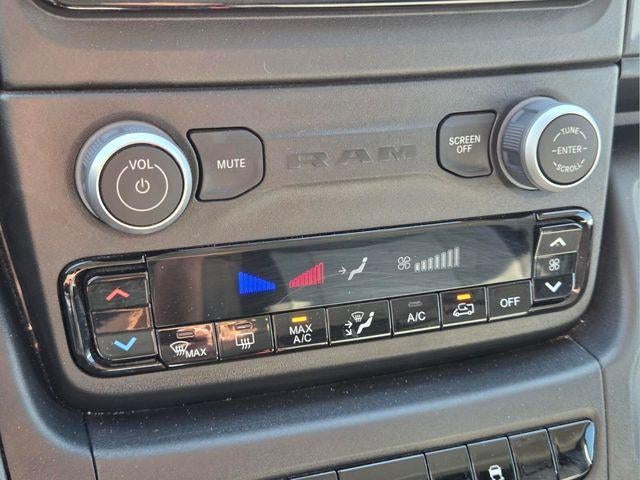 2025 RAM ProMaster Cargo Van Tradesman 2500 Low Roof 136" WB