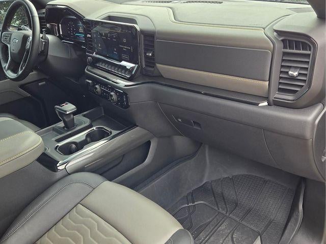 2026 Chevrolet Silverado 1500 Crew Cab Short Box 4-Wheel Drive ZR2