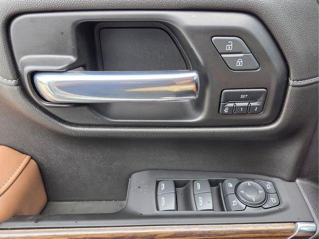 2022 Chevrolet Silverado 1500 LTD Crew Cab Short Box 4-Wheel Drive High Country