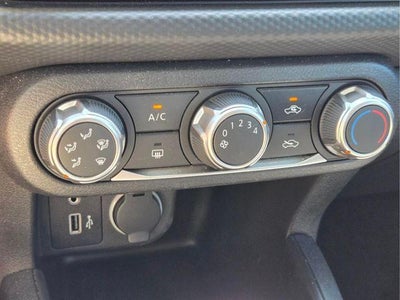 2024 Nissan Kicks S FWD