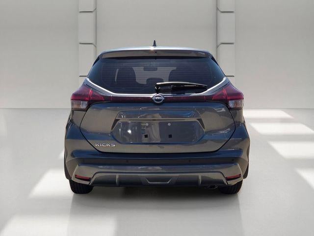 2024 Nissan Kicks S FWD