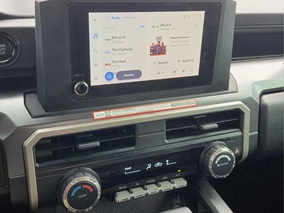 2024 Toyota Tacoma 2WD 2WD SR5 Double Cab 5' Bed AT (SE)