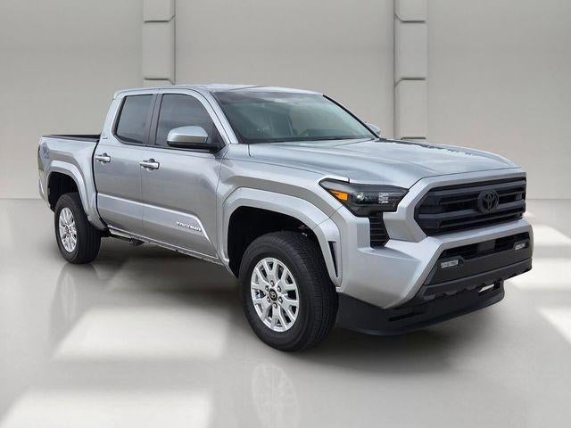 2024 Toyota Tacoma 2WD 2WD SR5 Double Cab 5' Bed AT (SE)