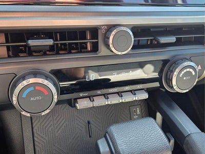 2025 Toyota Tacoma 4WD 4WD TRD Off Road Hybrid Double Cab 5' Bed AT (Natl)