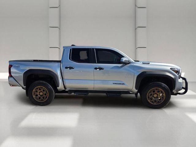 2025 Toyota Tacoma 4WD 4WD TRD Off Road Hybrid Double Cab 5' Bed AT (Natl)