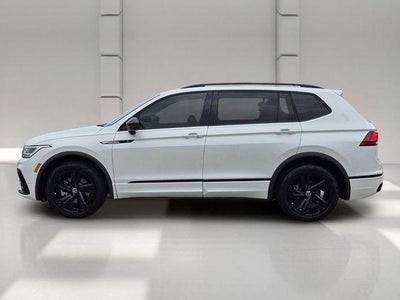 2023 Volkswagen Tiguan 2.0T SE R-Line Black FWD
