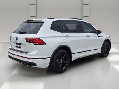 2023 Volkswagen Tiguan 2.0T SE R-Line Black FWD