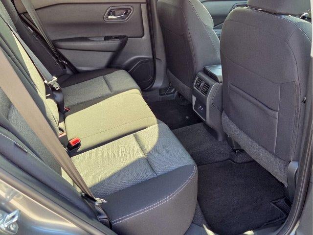 2024 Nissan Rogue FWD SV