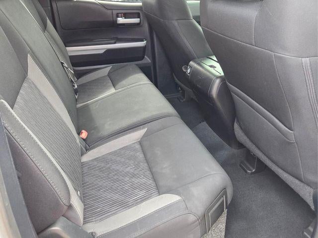 2015 Toyota Tundra 4WD Truck 4WD Double Cab Standard Bed 5.7L V8 SR5 (Natl)