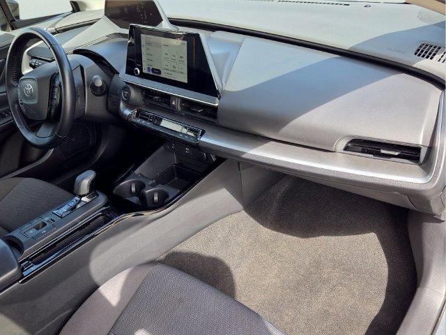 2024 Toyota Prius LE (Natl)