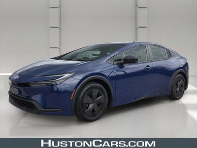 2024 Toyota Prius LE (Natl)